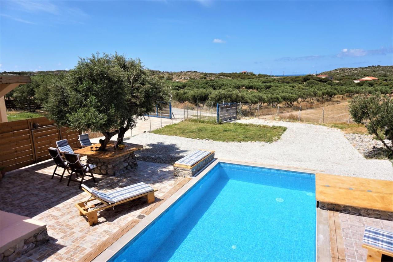 Sea Lake Holiday House Elafonisi Exterior photo